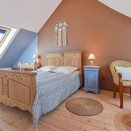 3 Bedroom Awesome In *